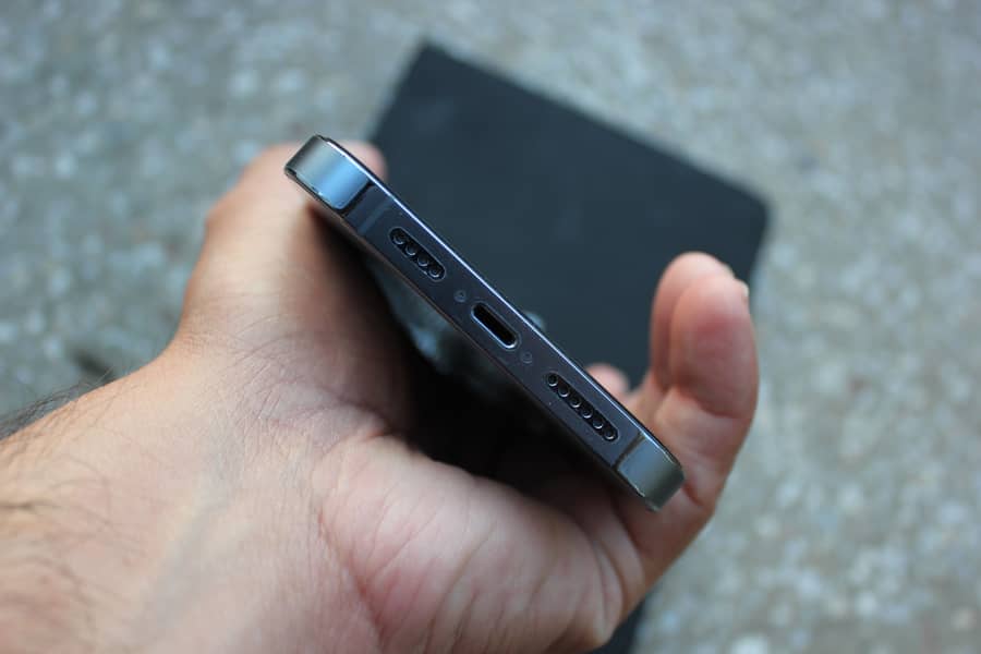 IPhone 13 Pro Max 2