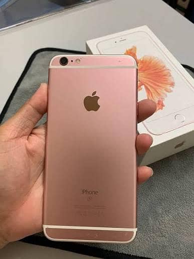 iphone 6s plus 128 GB my WhatsApp number03085595823