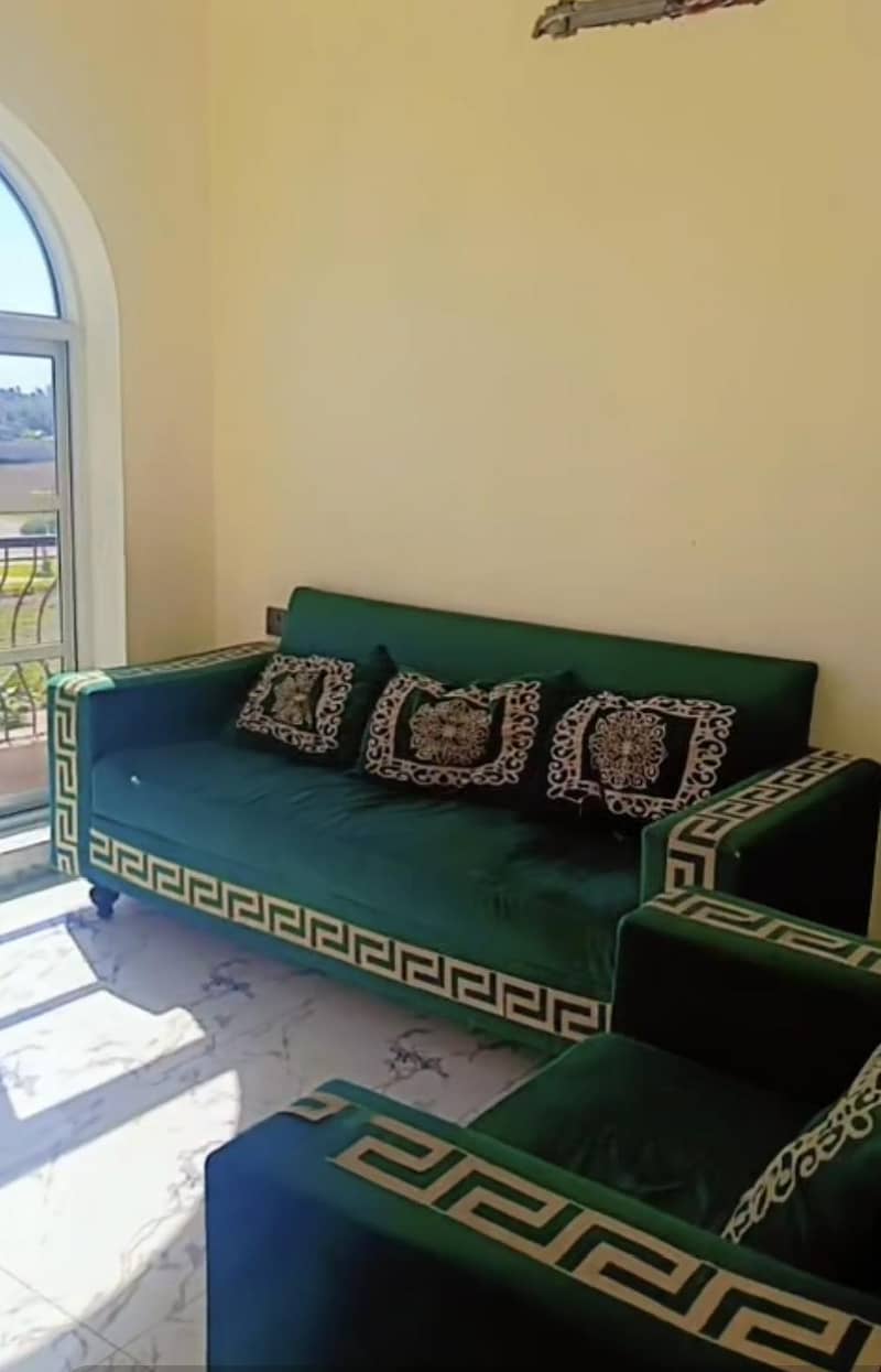 فل سوفا سیٹ 3+2+1 بہترین کنڈیشن میں 2