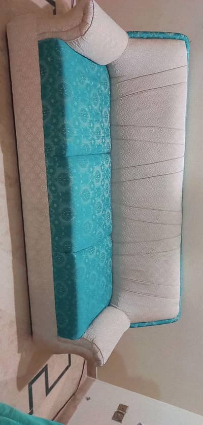 5 seater sofa se 9/10 condition no damage