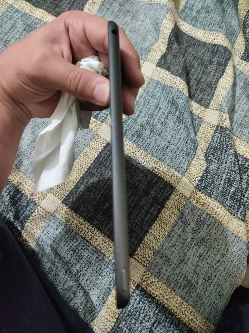 ipad 9 condition 10/10 6
