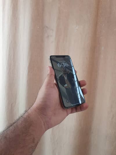 Iphone XS max PTA