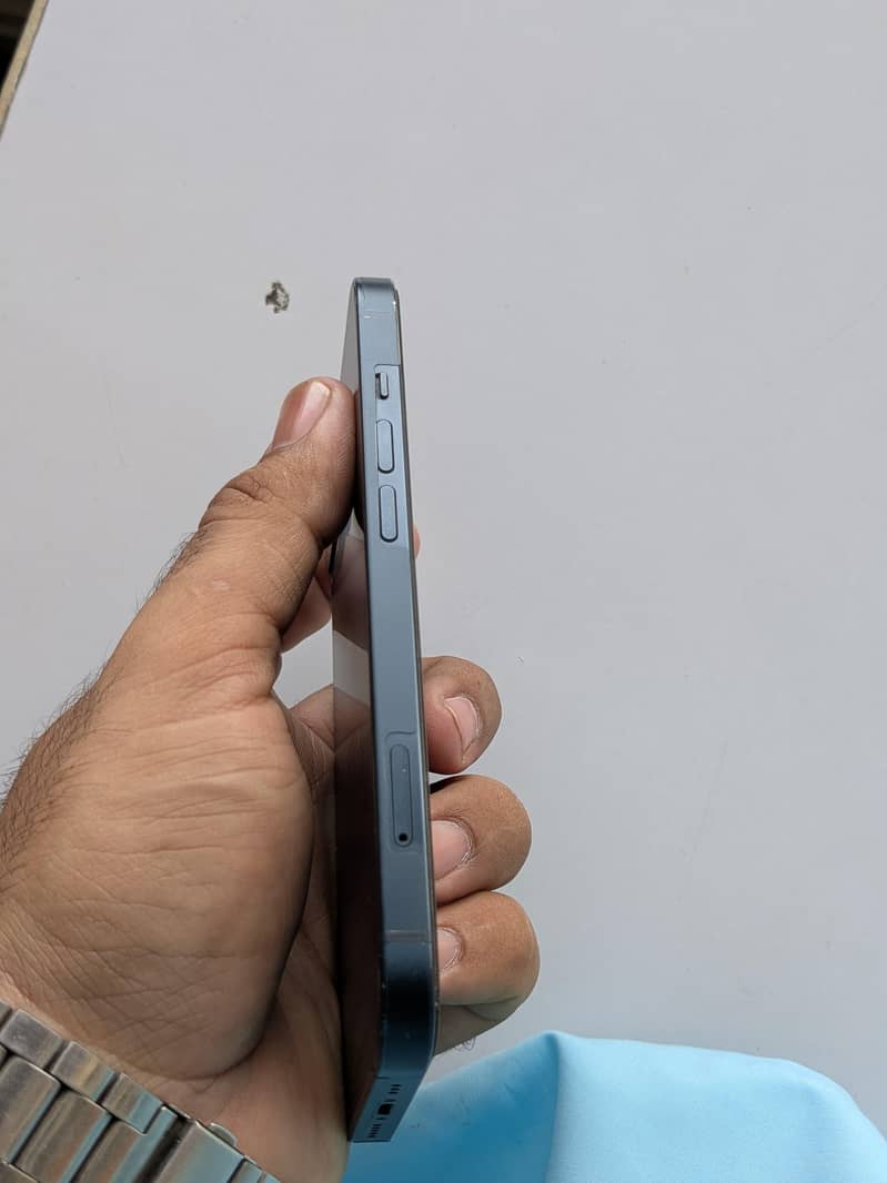 Iphone 13 2