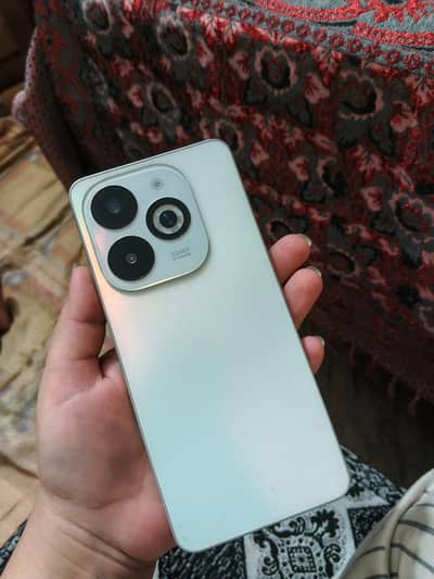 Infinix smart 8pro
