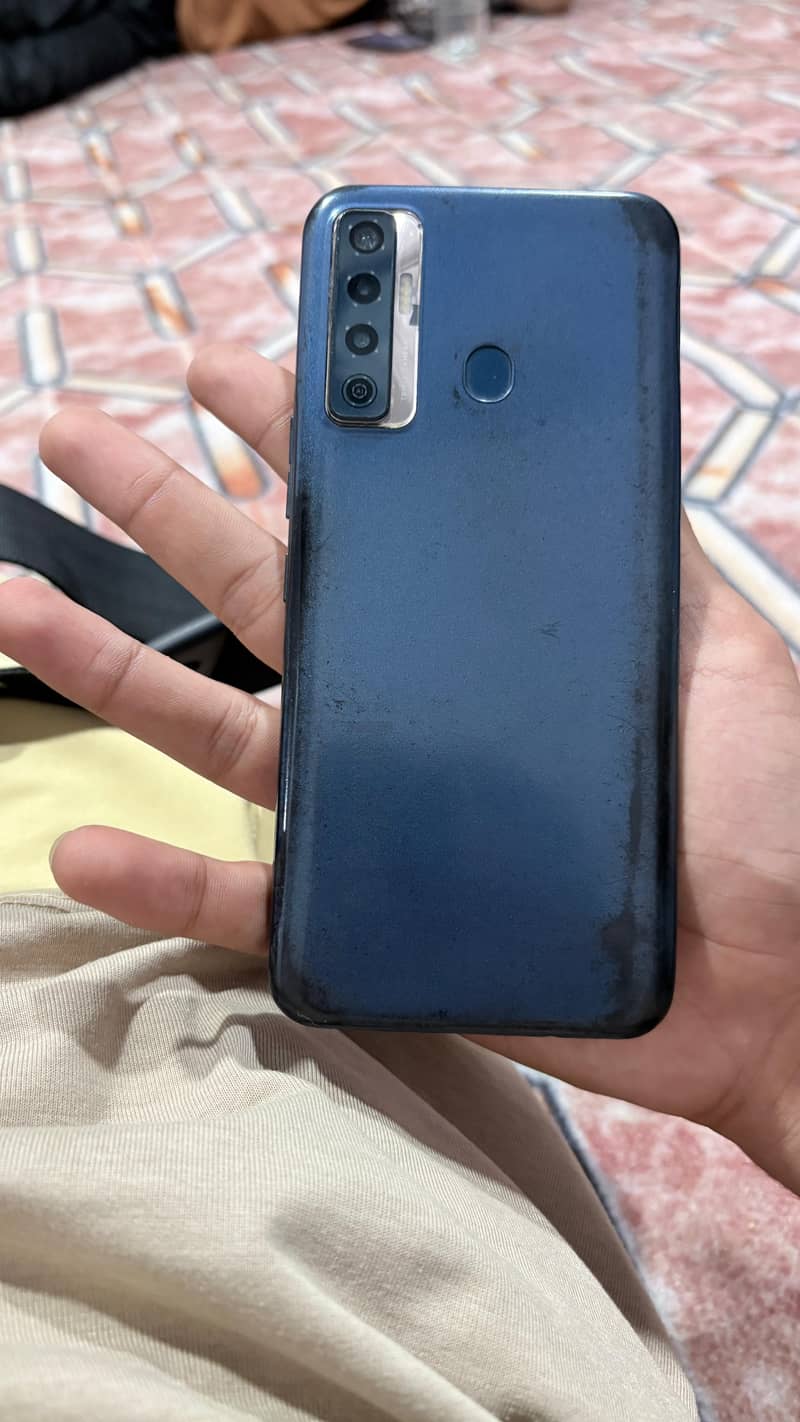 Tecno Camon 17(6/128) 2