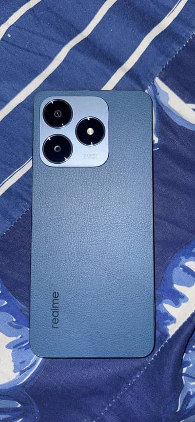 Realme C63