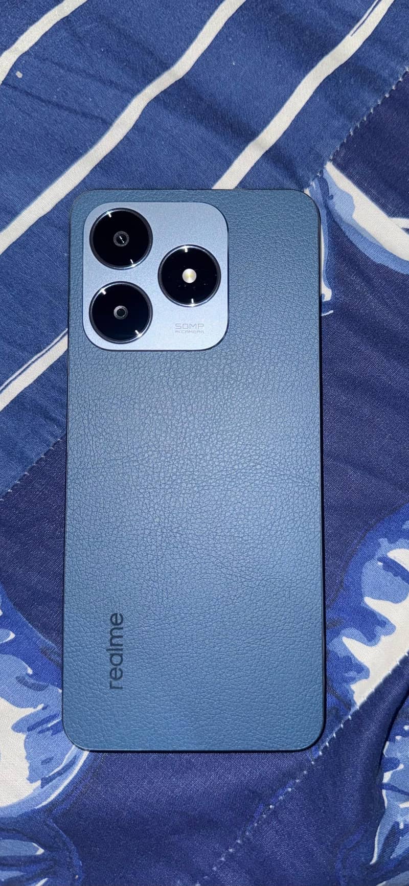 Realme C63 0