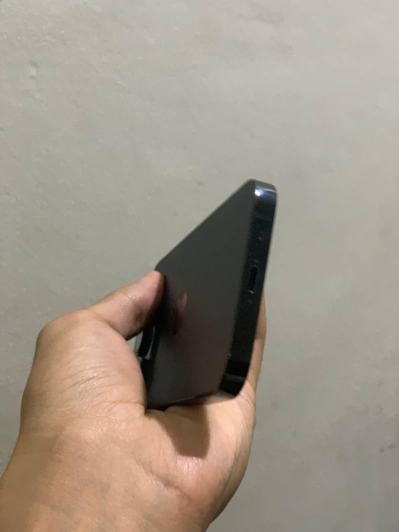 Iphone 14pro 2