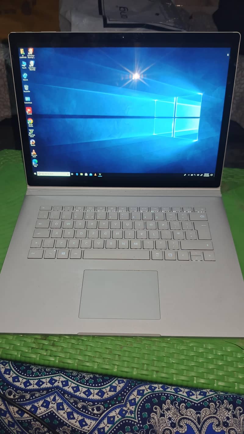 Microsoft surface book 3 2