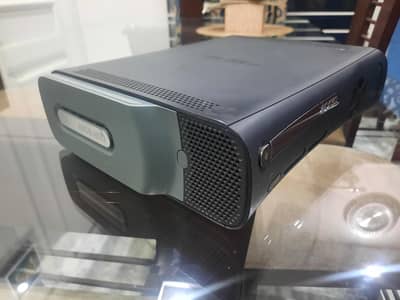 Preloved Xbox 360 with 30 Games Installed