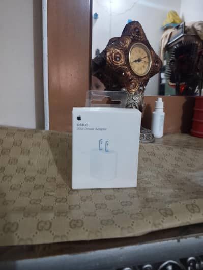 urgent sale USB C 20W power