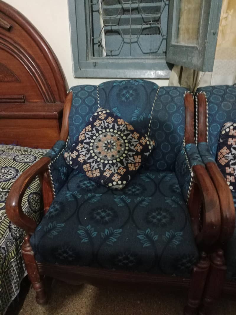 5 seater 0