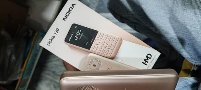 Nokia 130 mobail 03280503828 original pta approved he full box