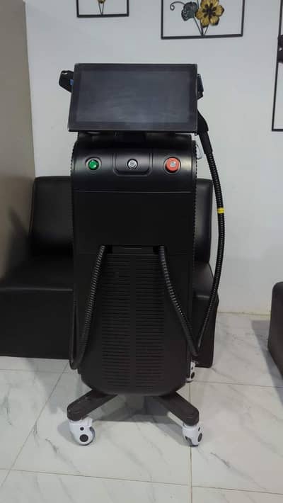 Suprano Titanium laser hair removal machine
