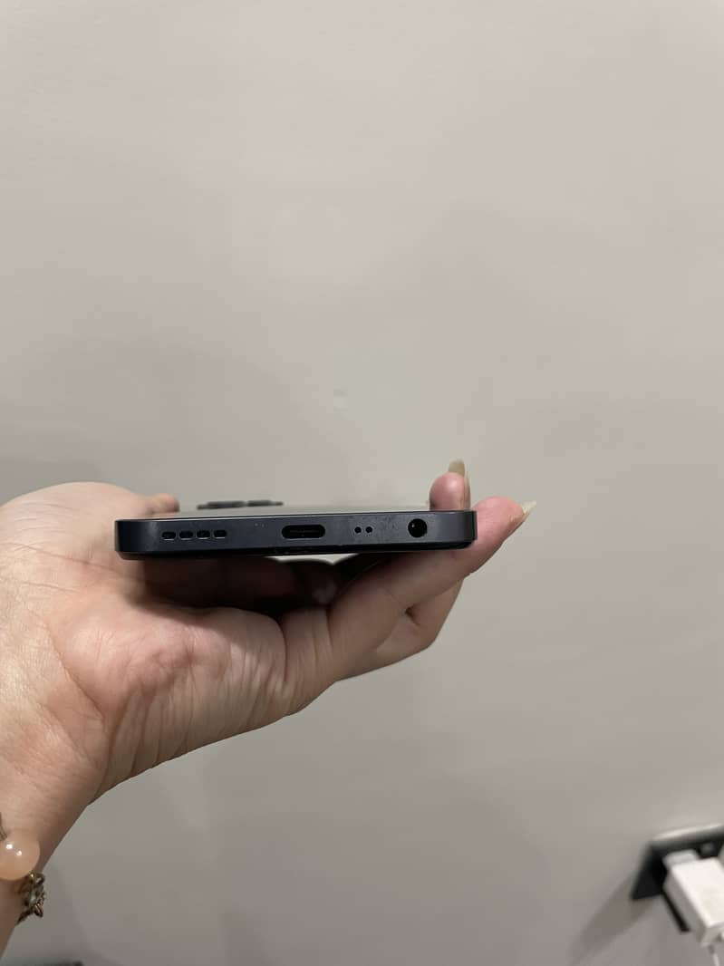 Realme C35 2
