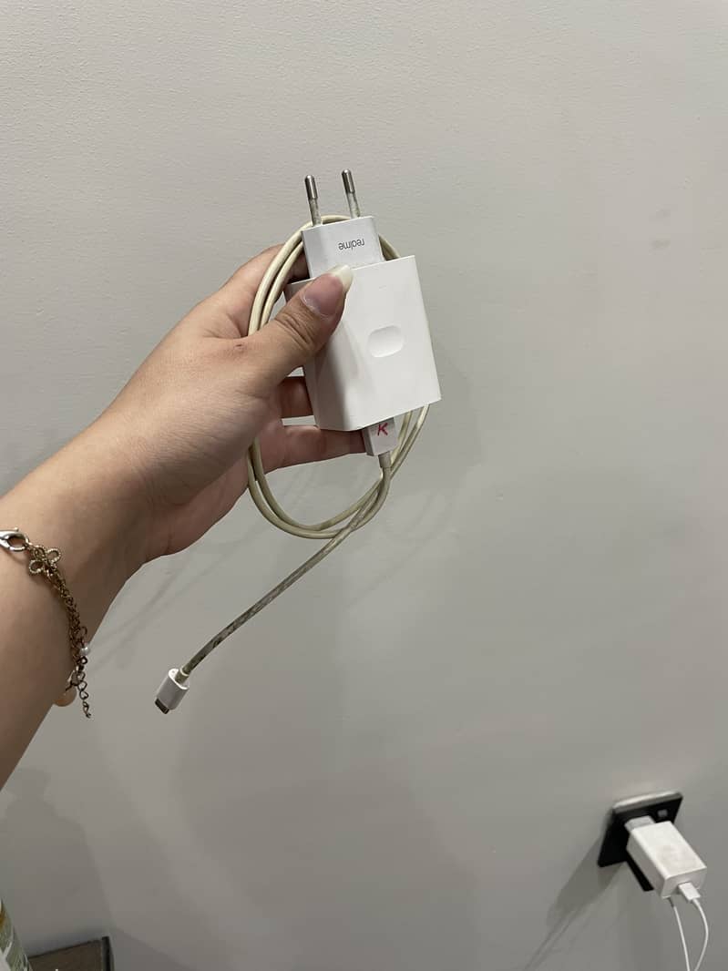 Realme C35 8