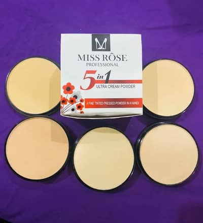 Face powder 5 in 1.