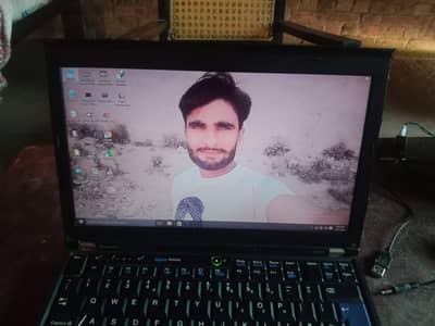 Lenovo New Model Lap top 4 rth Ganration  Ram Rom Good