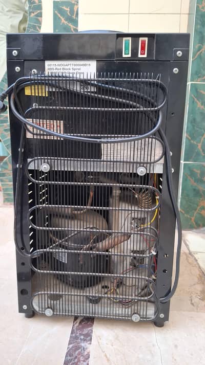 Water Dispenser In Good Condition