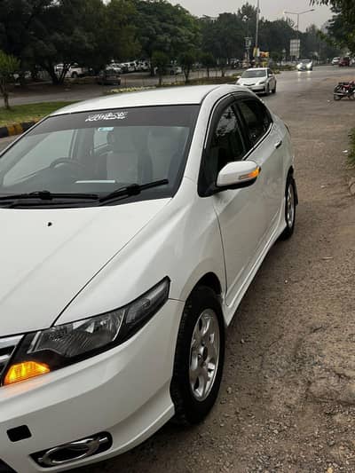 Honda city 2016