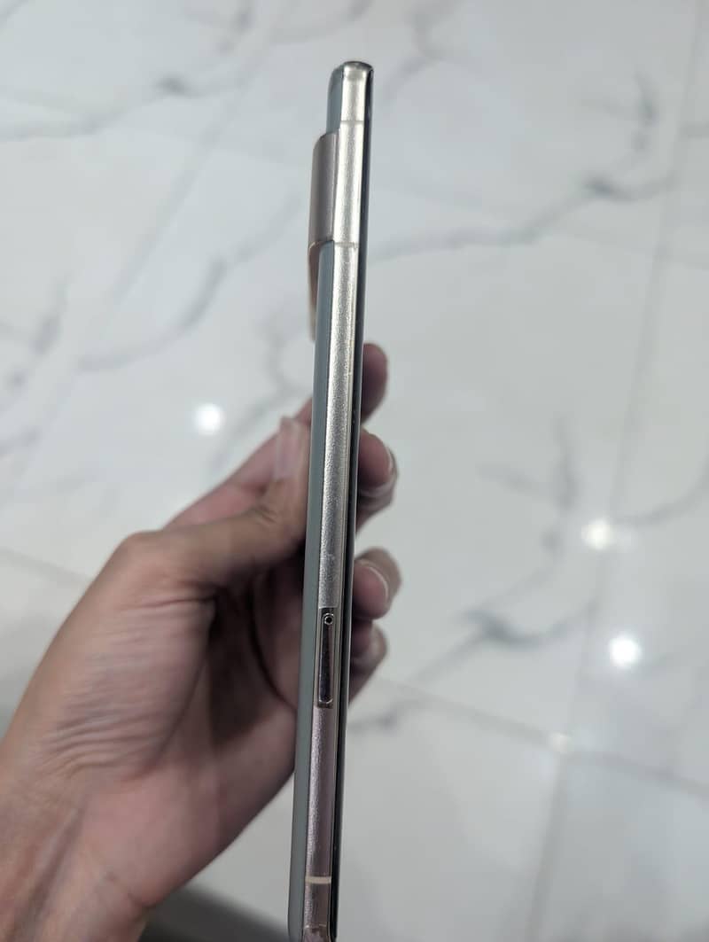 Google pixel 7 pro 2