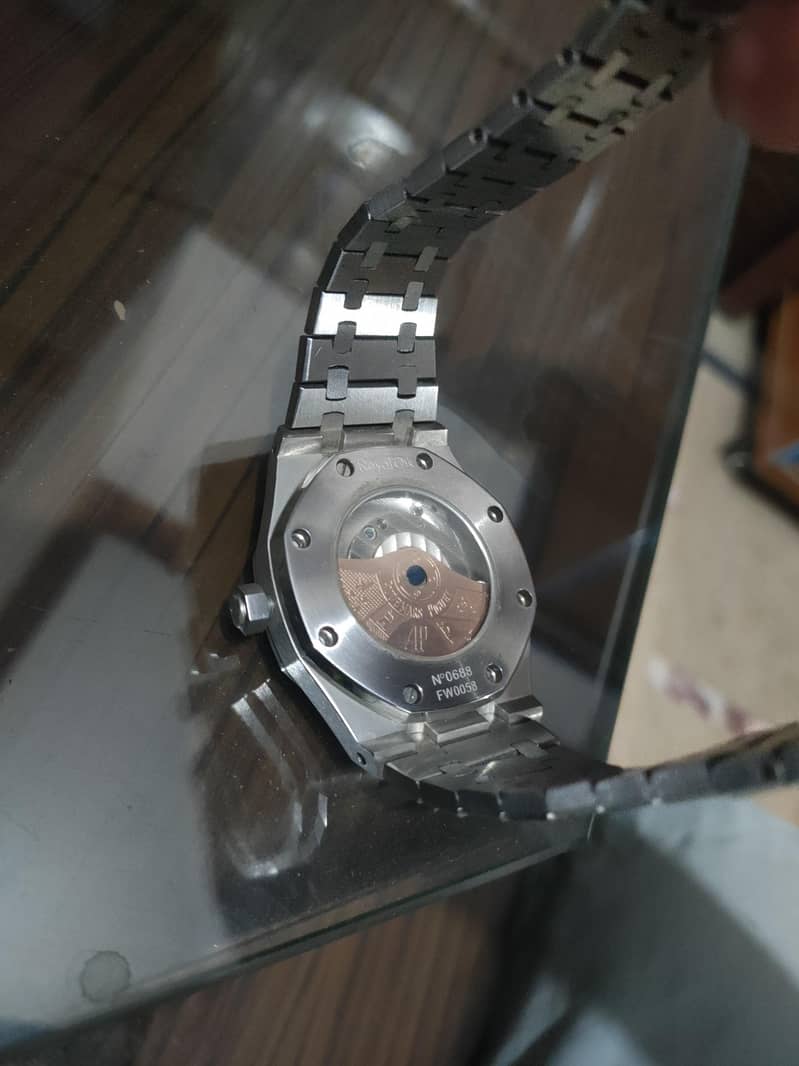 nice watch 1