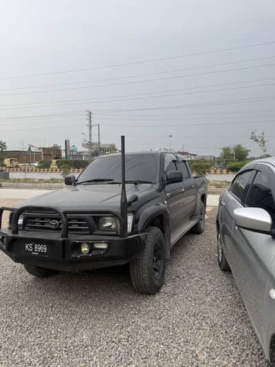 Hilux Double Cab