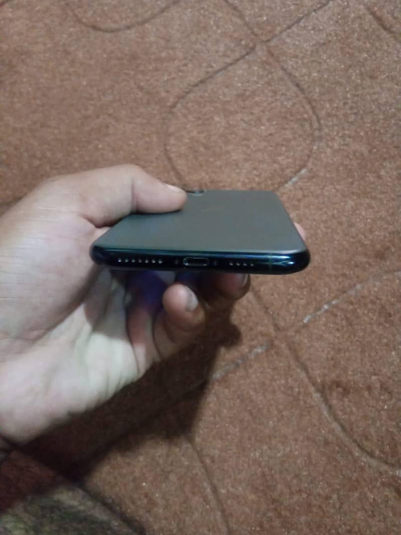iphone 11 pro max 1
