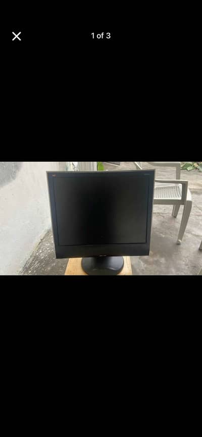 Full option LCD 22 Inch 10/10 performance