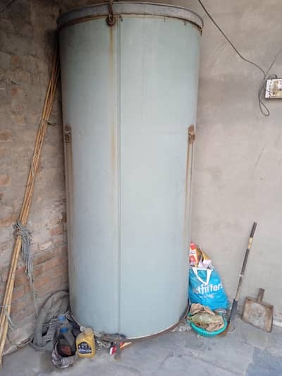 20 Mann Wheat Storage ( Parola ) For Sale