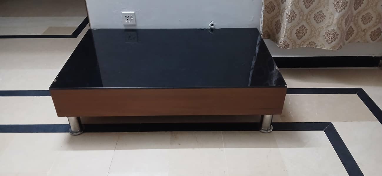 centre table 0