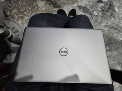 Dell latitude 3301 i5 8 genration