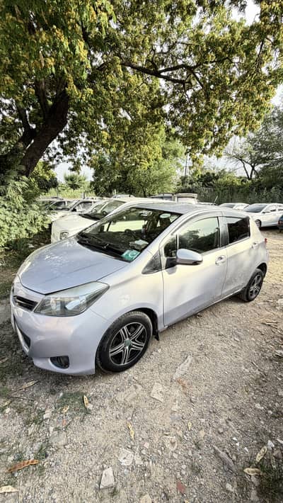 Toyota Vitz 1.0 2013