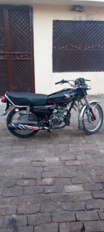 125 Honda Bick