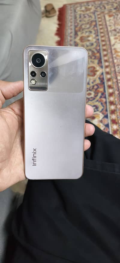 Infinix Note 12