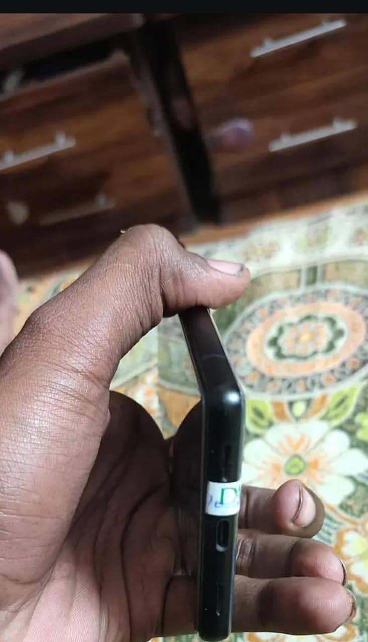 Google pixel 6a 4
