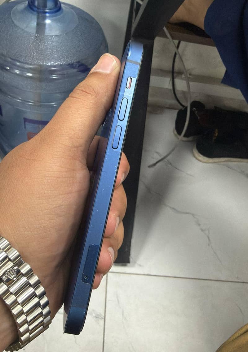 12 simple blue  2