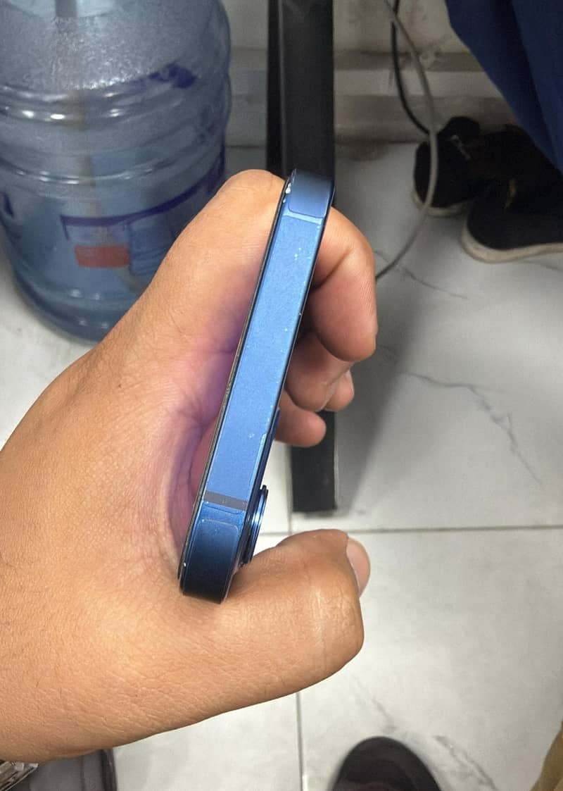 12 simple blue  3