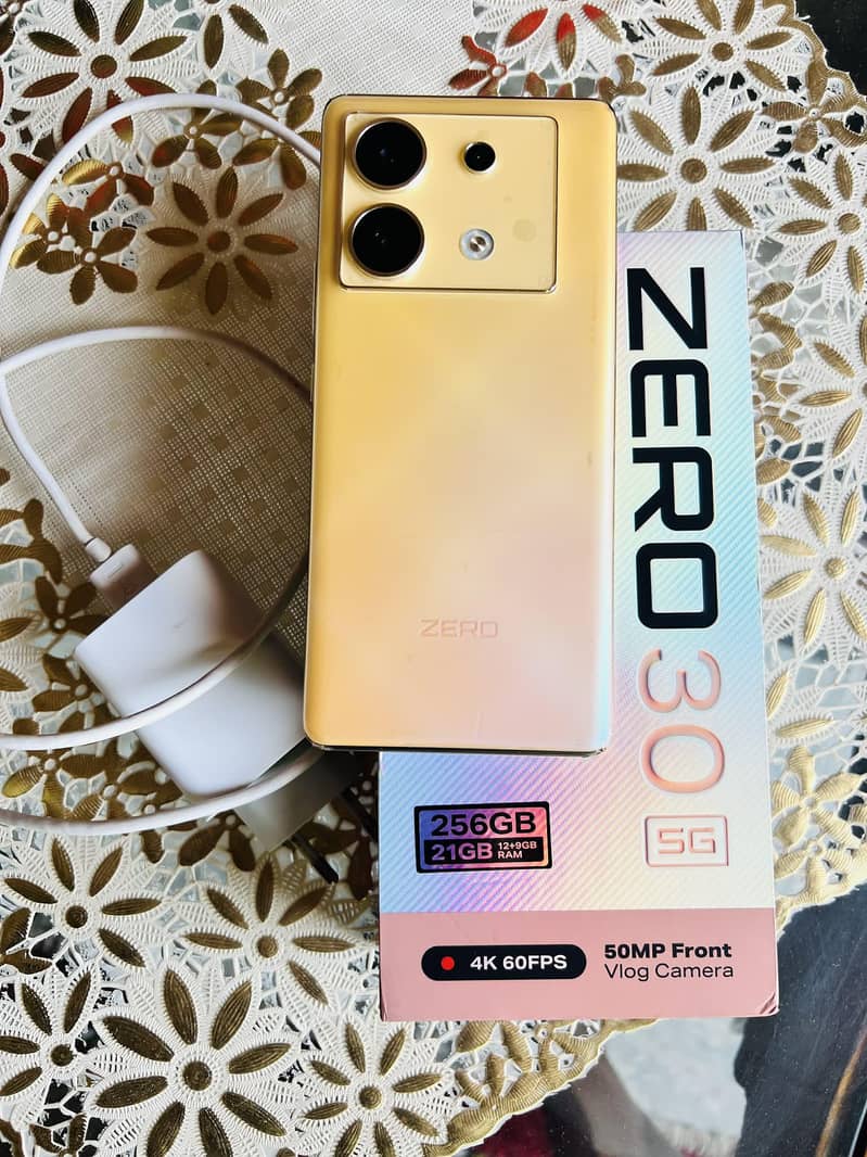 Zero 30 5G Complete Box 2