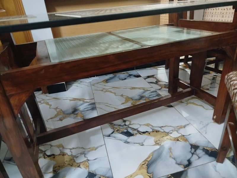 Dining Table with 6 chairs 4