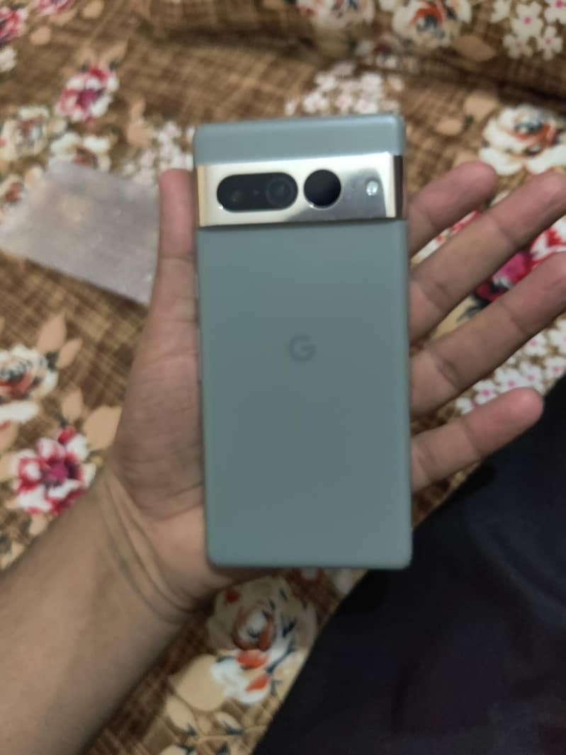 Google pixel 7pro 0