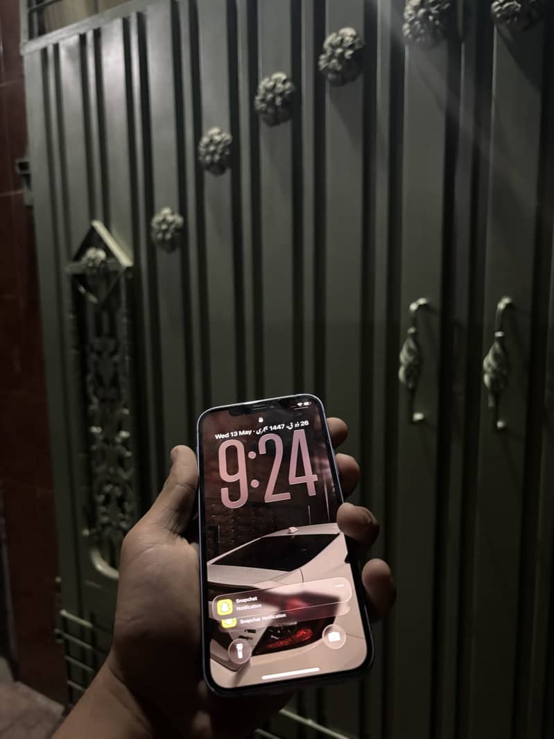 iPhone 12 5