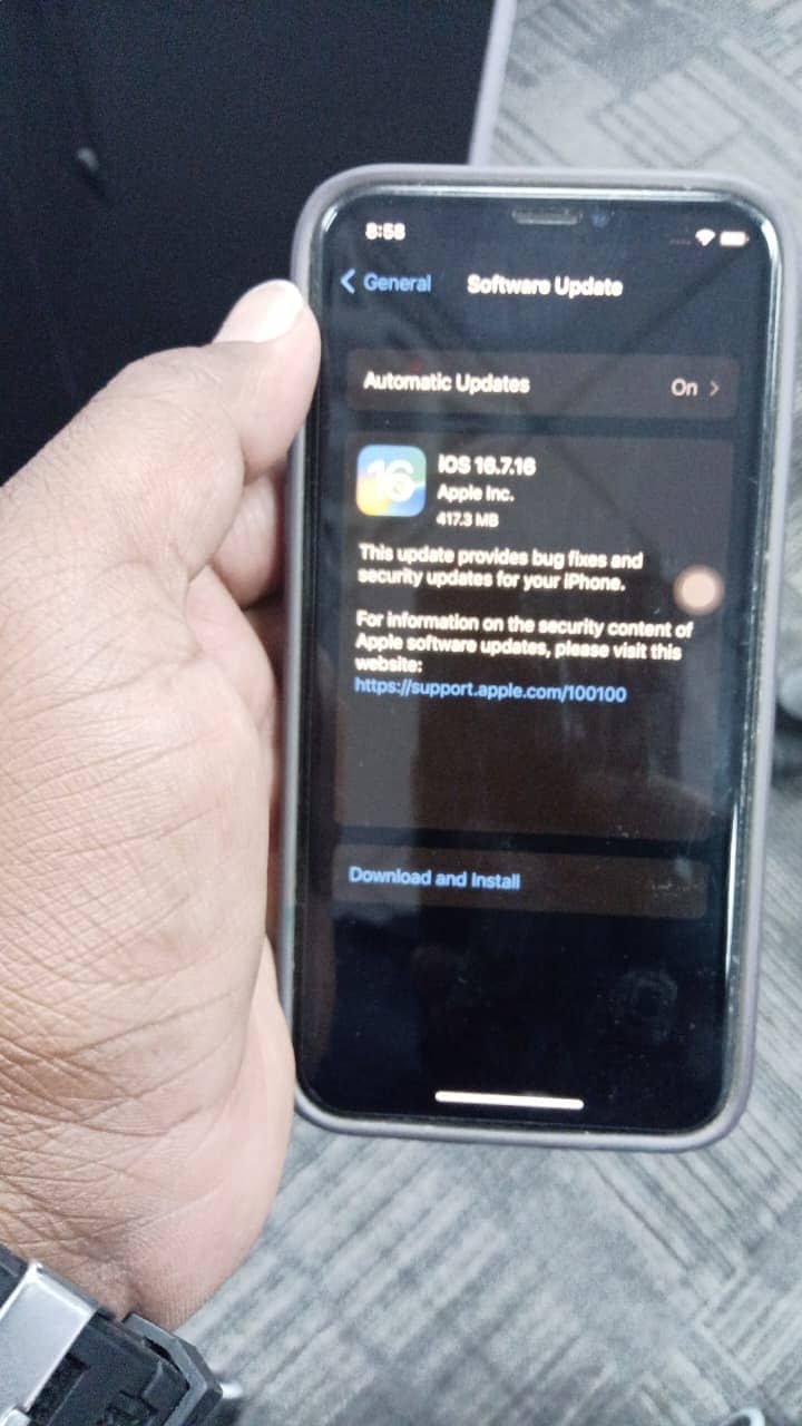 iPhone X 256 Storage 7