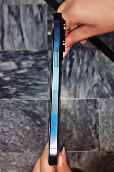 iPhone 15 pro max NON PTA JV Contect me on WhatsApp