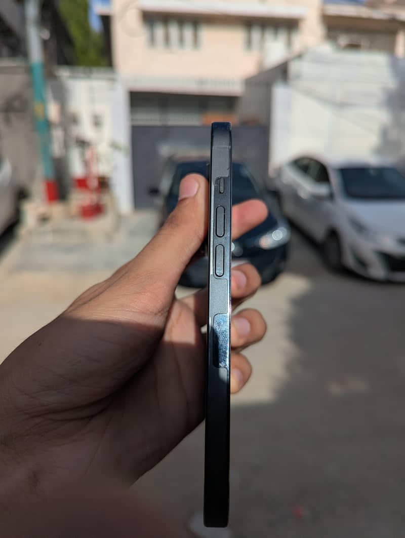 14 pro 4
