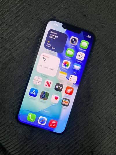iPhone 13