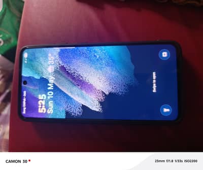 Samsung Galaxy S21 fe 5g  with box Contact number Zayan (03162371841)