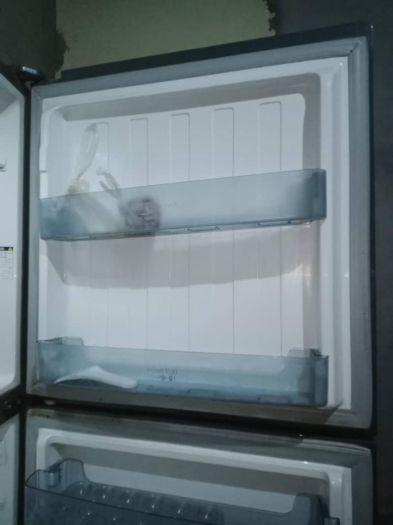 refrigerator 3