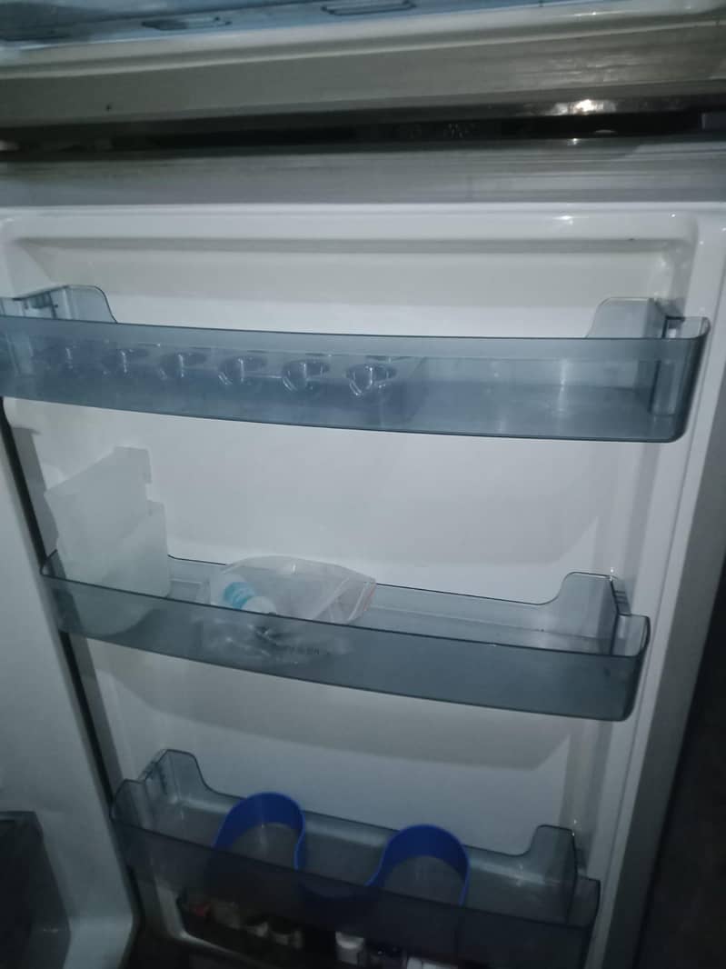 refrigerator 4