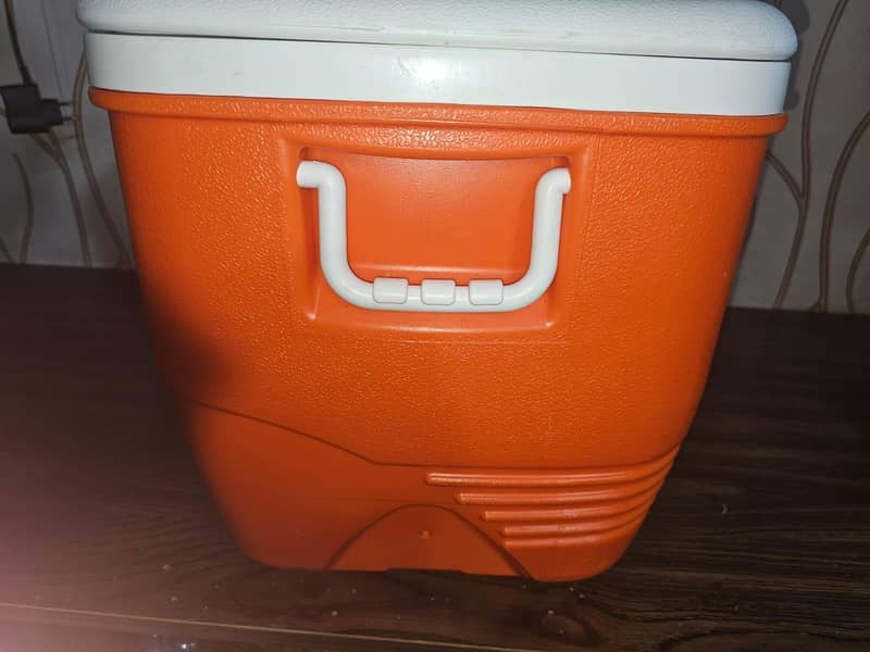 Ice box 0